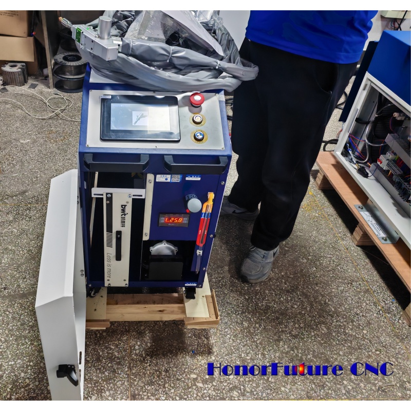Industrial 1500W BWT Fiber Las - đánh giá và giá Industrial Laser Rust Removal Machine